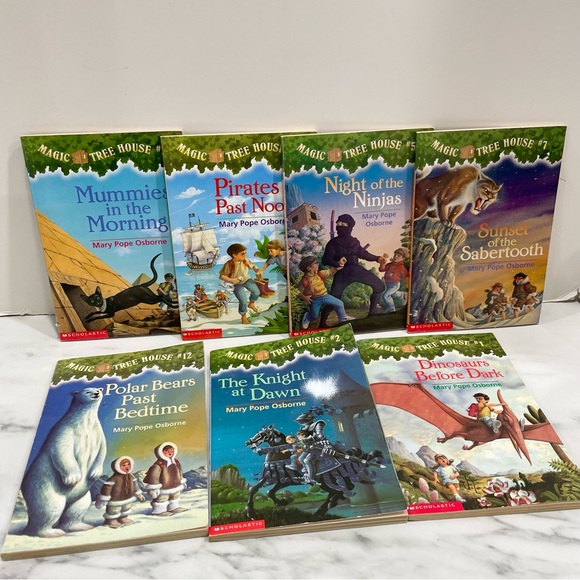 The magic tree house books - Picture 1 of 3